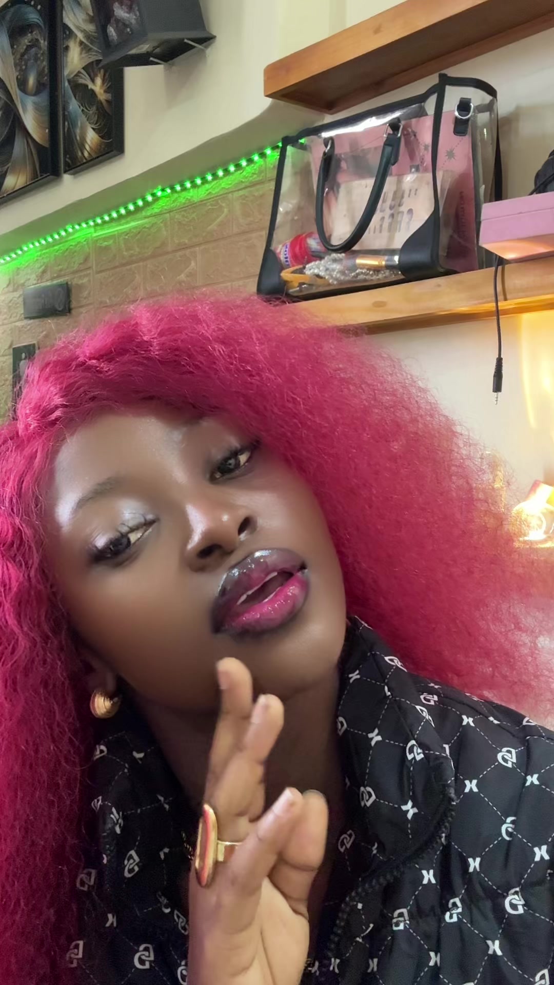 @setfibby