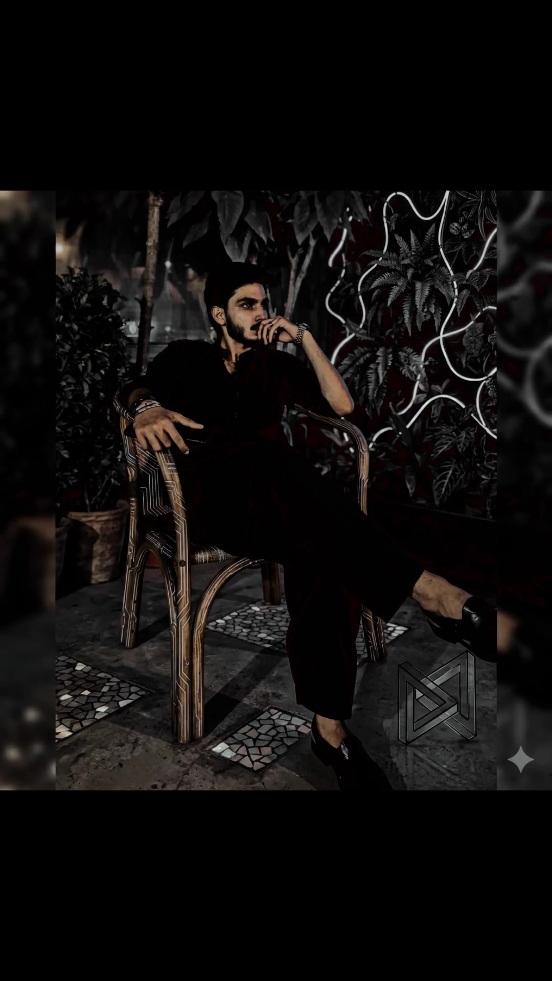@Black lover 🪽🖤🦋