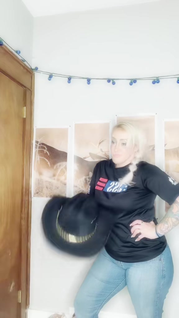 @🏹TT~Redneck Country Model🏹