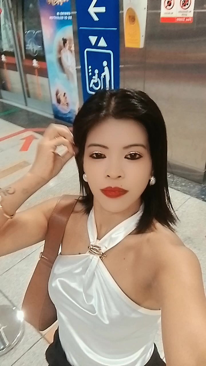 @Anita gurung🧿🦋🧿