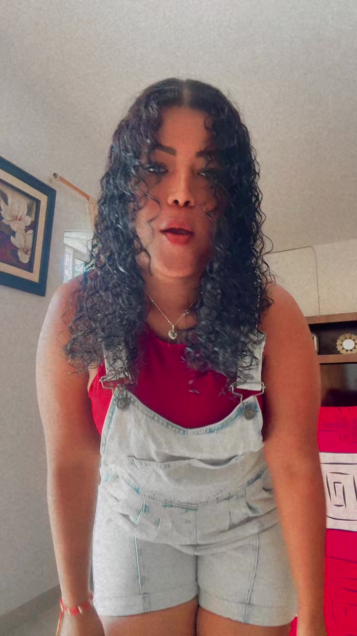 @Solange Torres🪬👑🧸