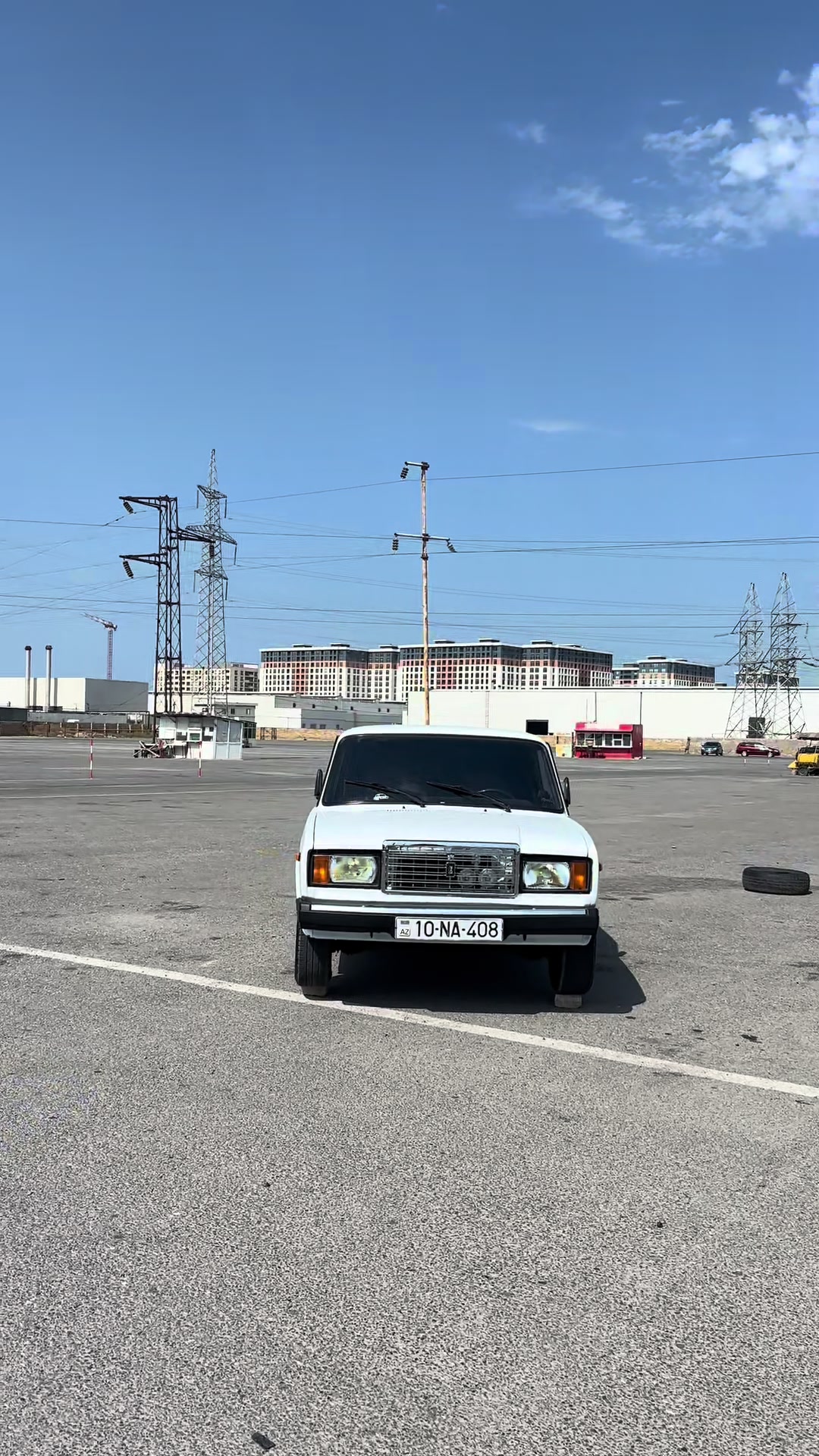 @10na408