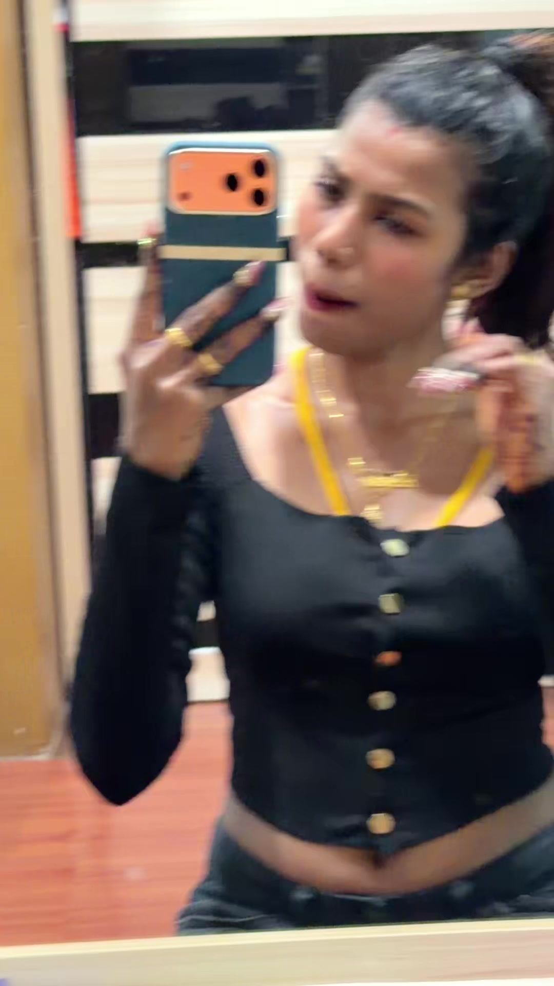 @𝑹𝒆𝒃𝒆𝒔𝒉𝒂 𝑵𝒊𝒙𝒔𝒐𝒏 ⚡️
