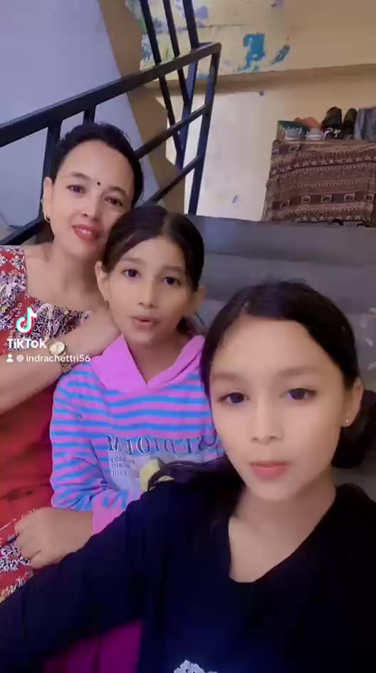 @ushaaxetri