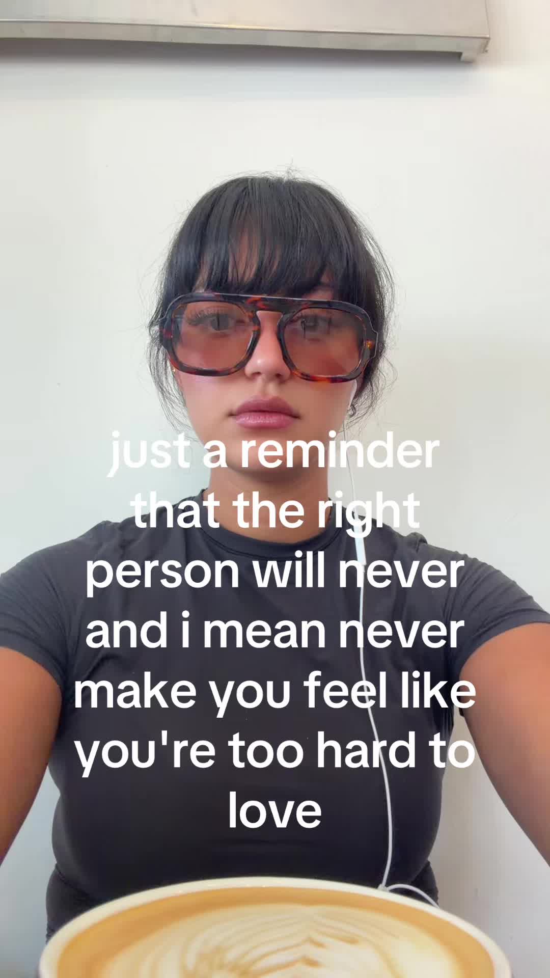@️