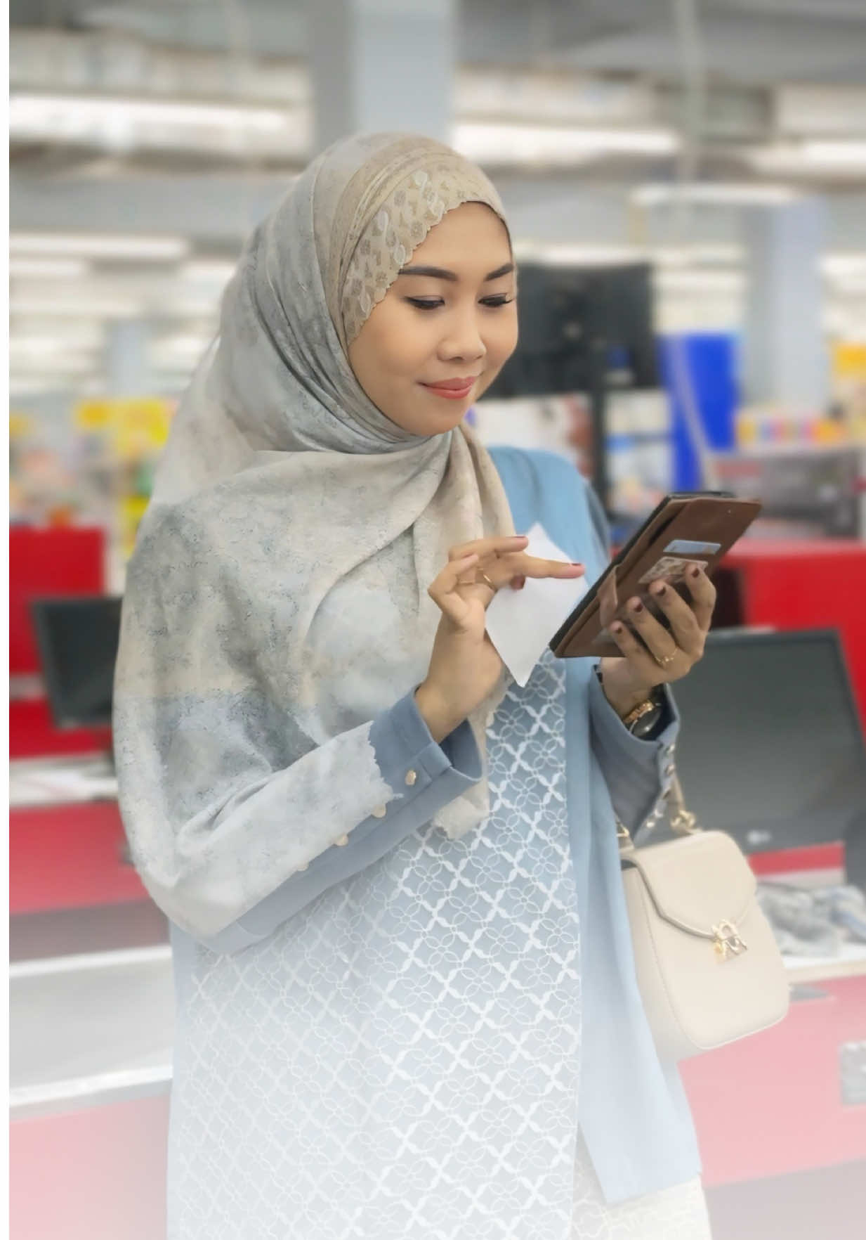 @Indahshanday