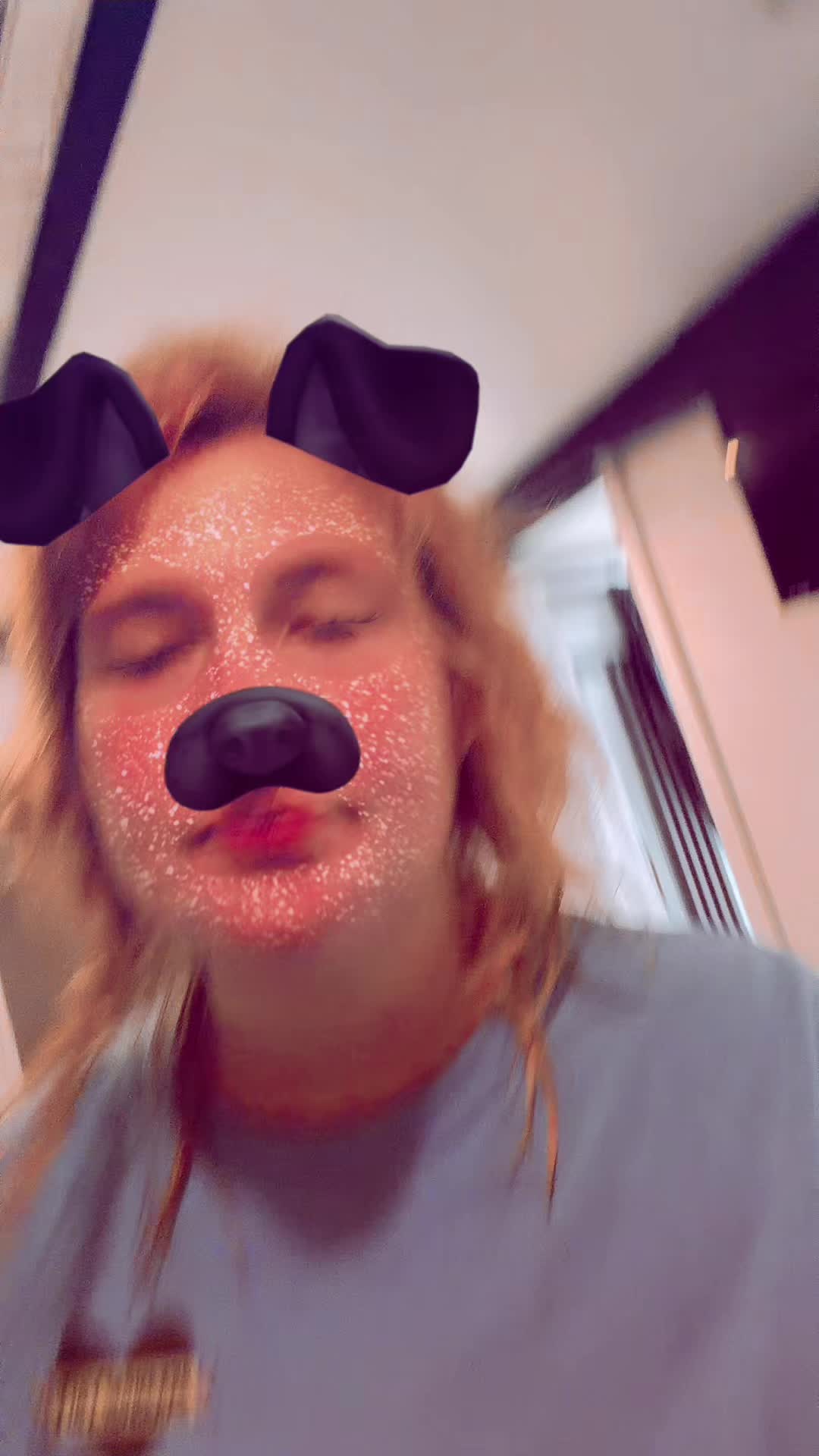 @Daniellewatson3
