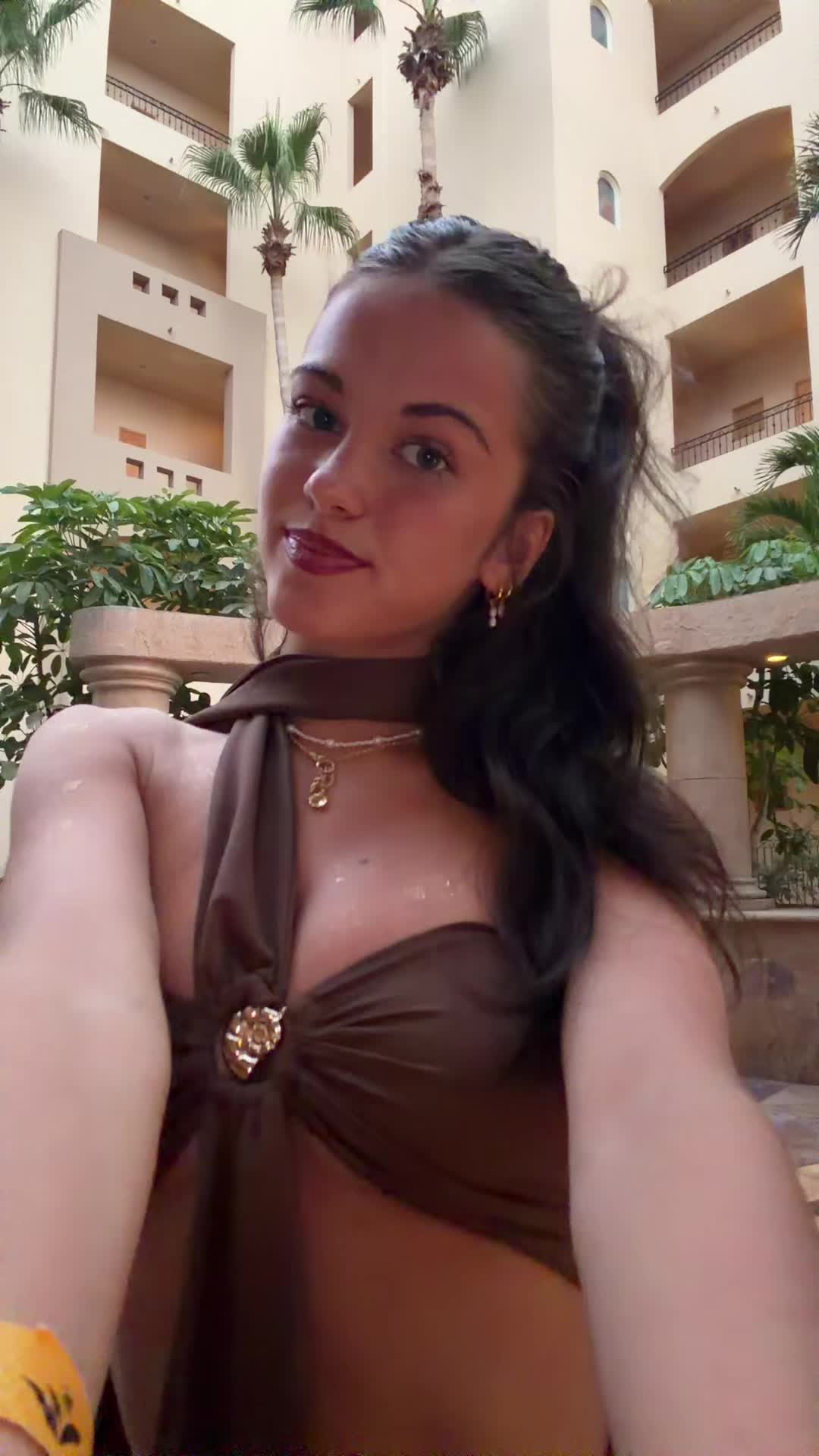 @🧌