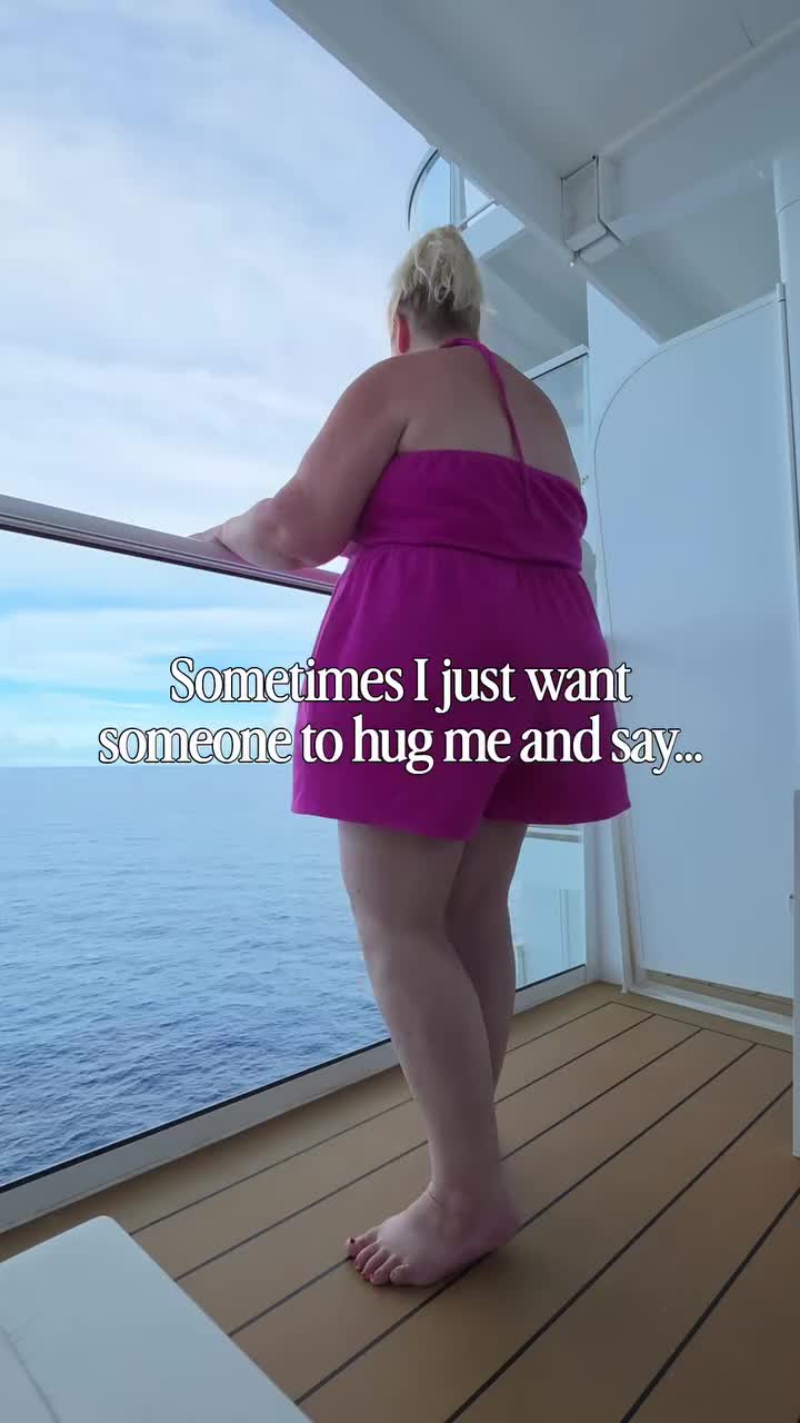 @Vikki • Plus-size Travel