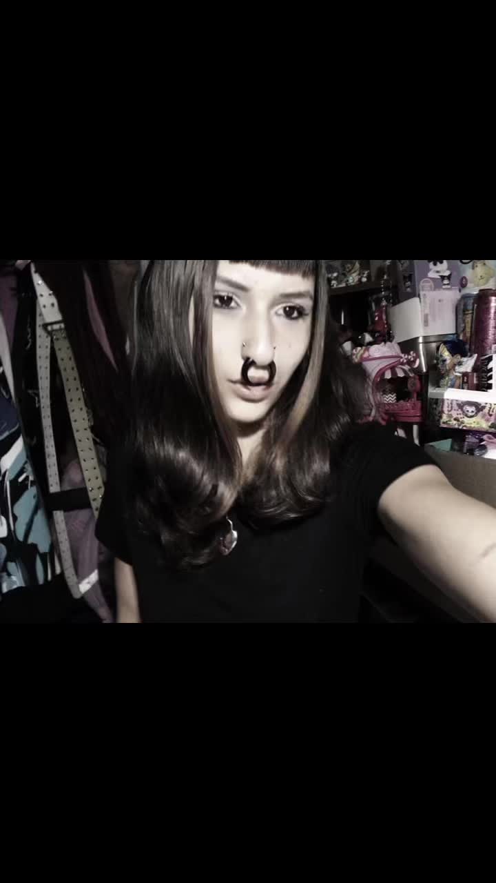 @🖤🧟♀️ •Angelzzz• 🧟♀️🖤