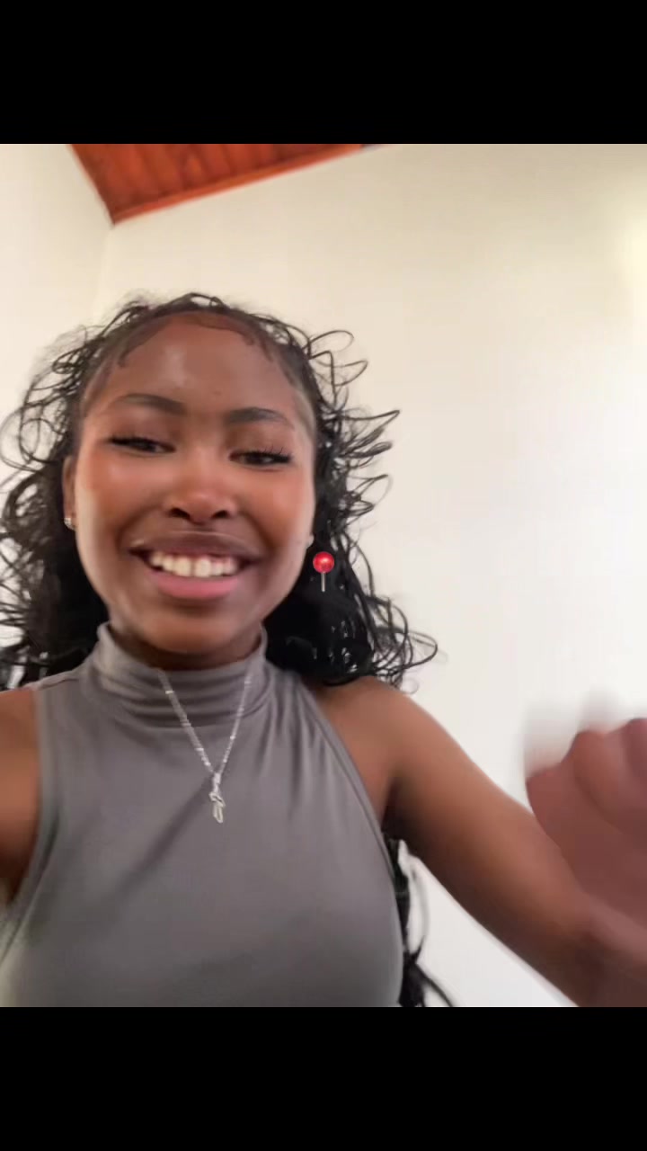 @girlie.baatsi