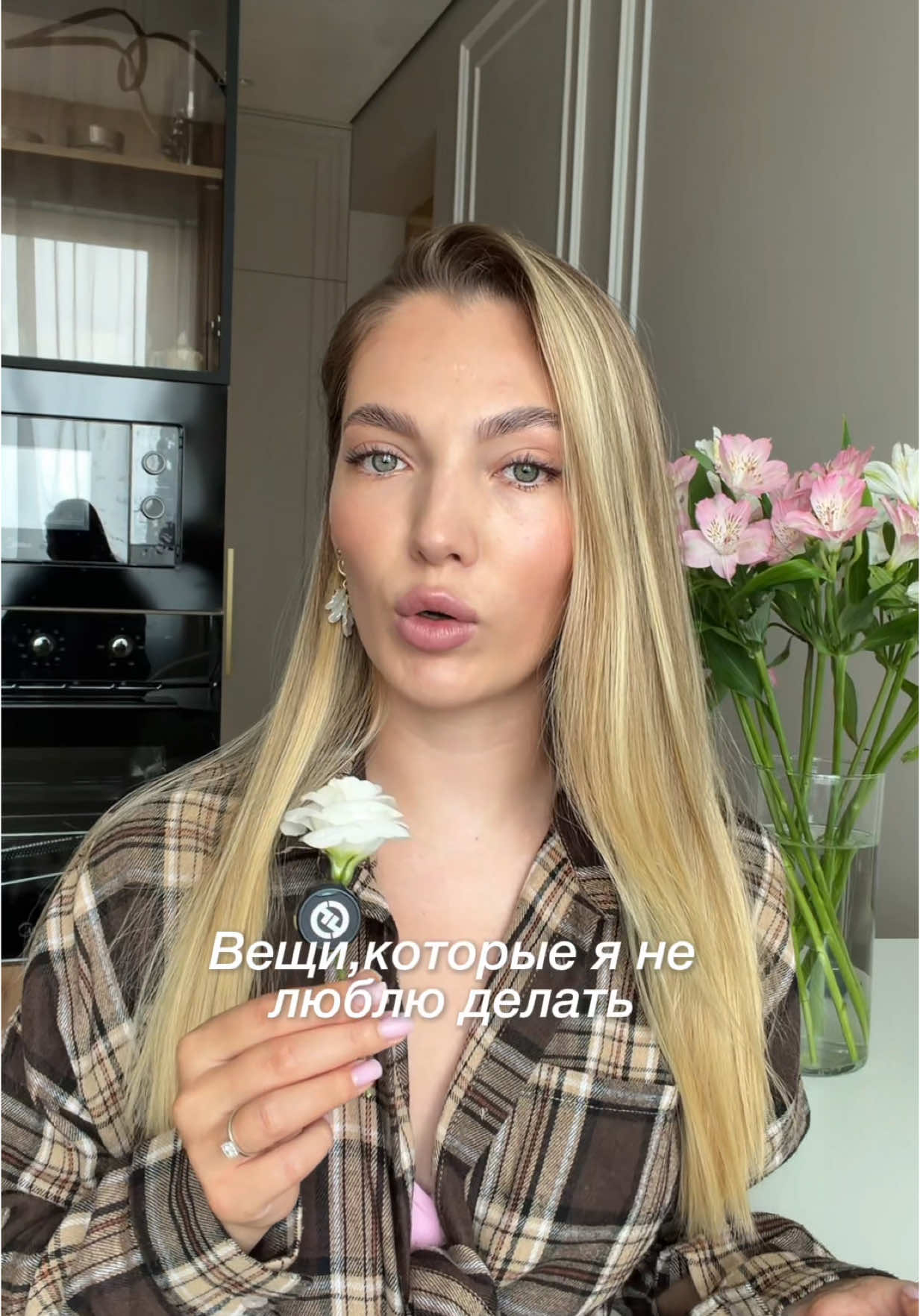 @Vikisaay