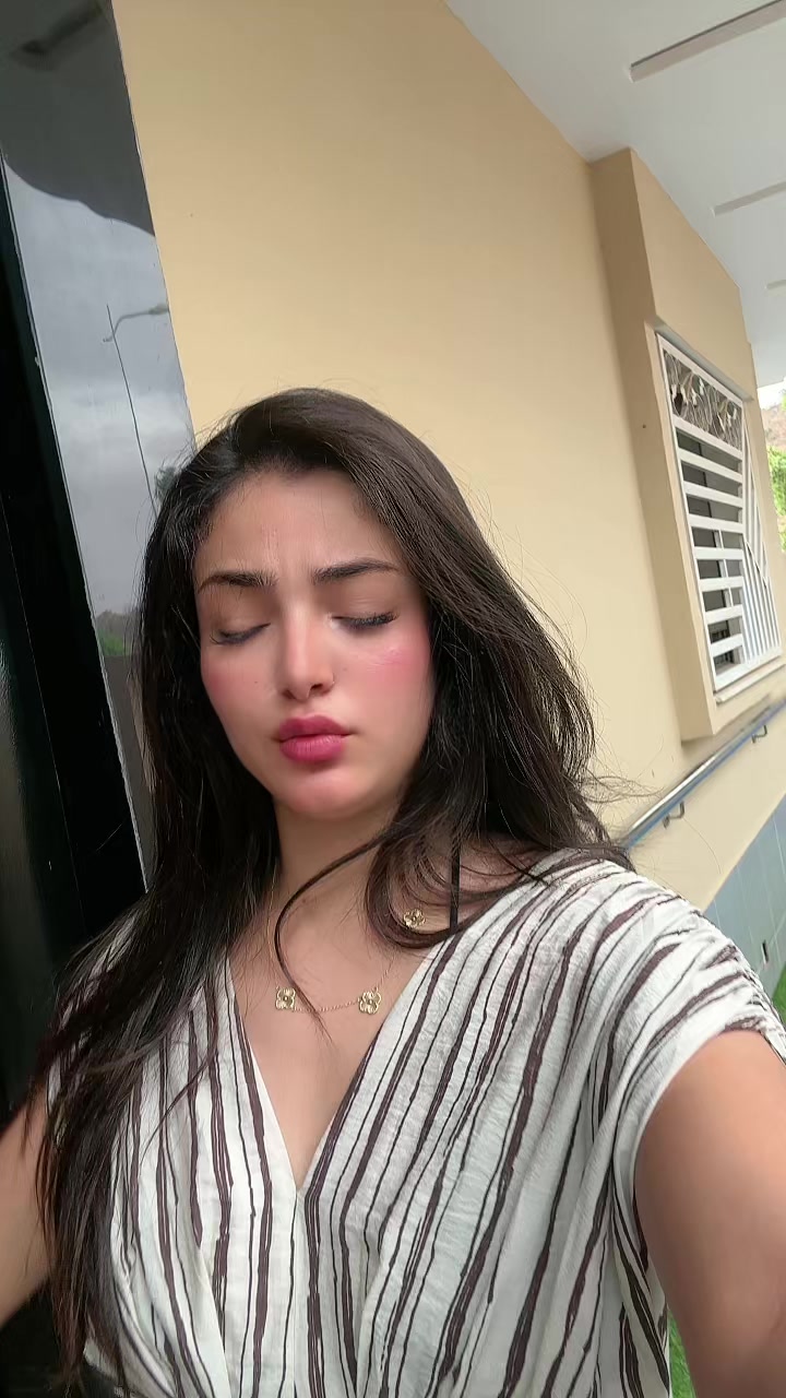 @Hajarita_ess