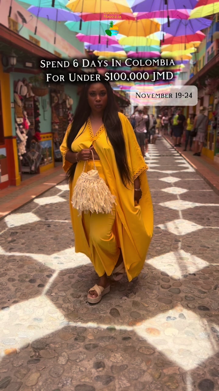 @TravelWithBritney|Travel Agent