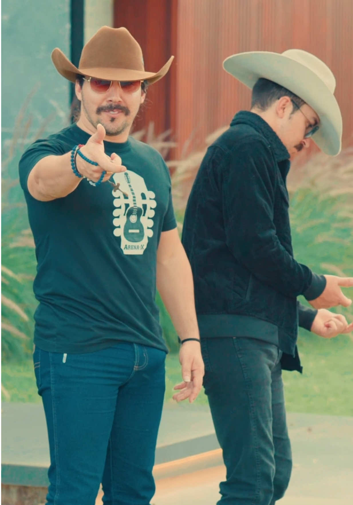 @Jo&atilde;o Nelore e Texano