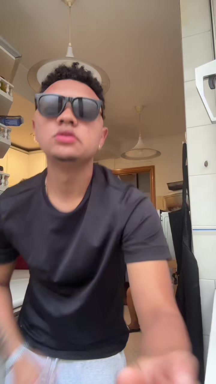 @Carlitos 🇻🇪