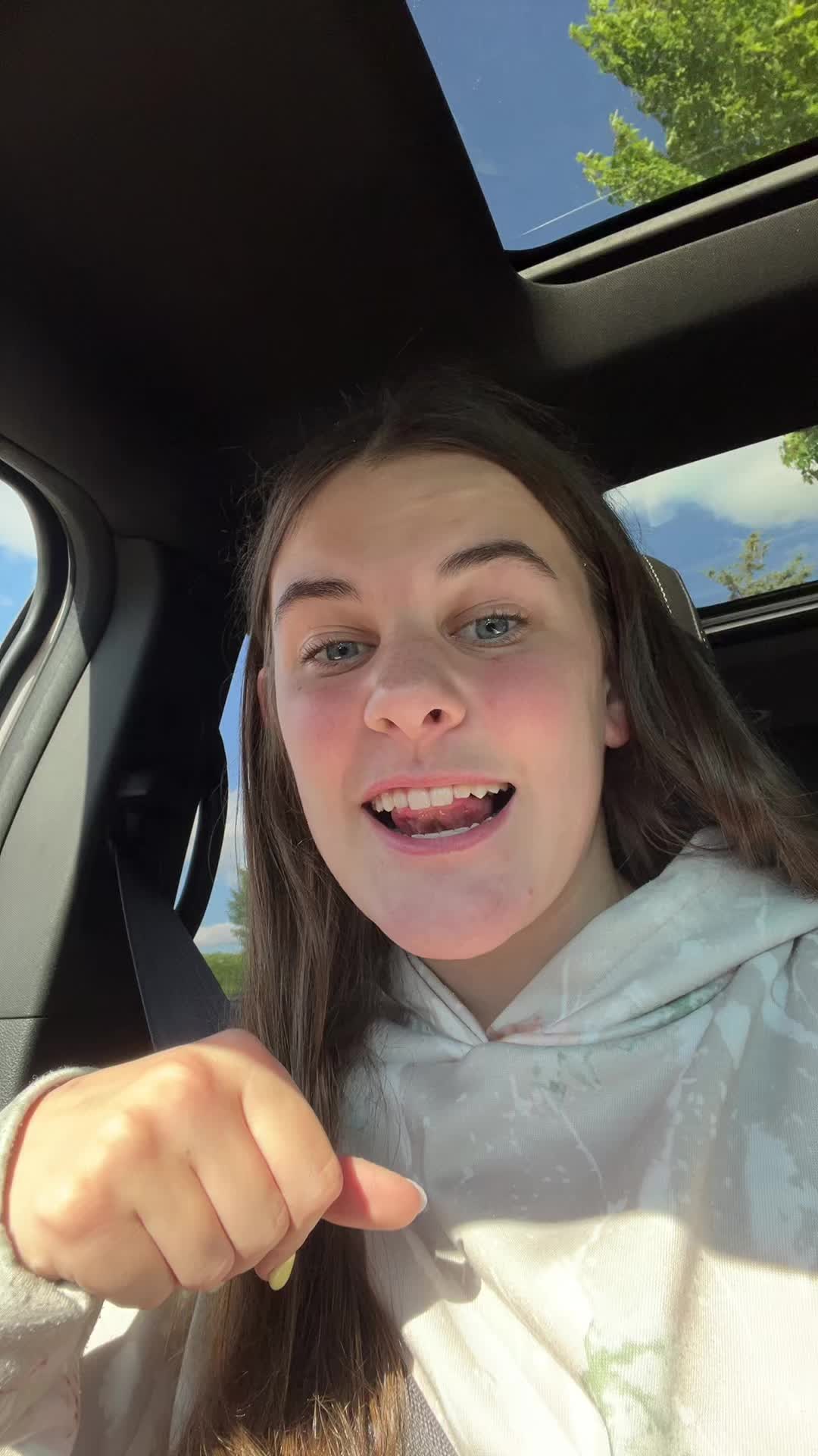 @maisiemerollin
