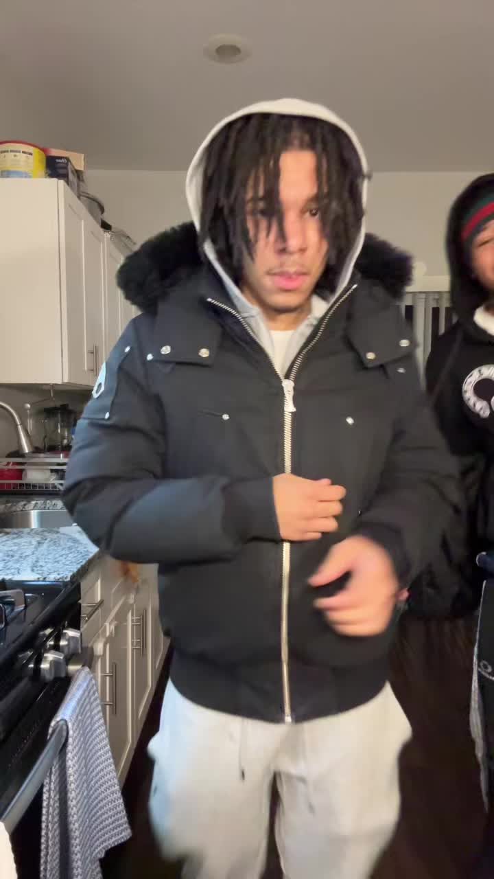@aj 🩸