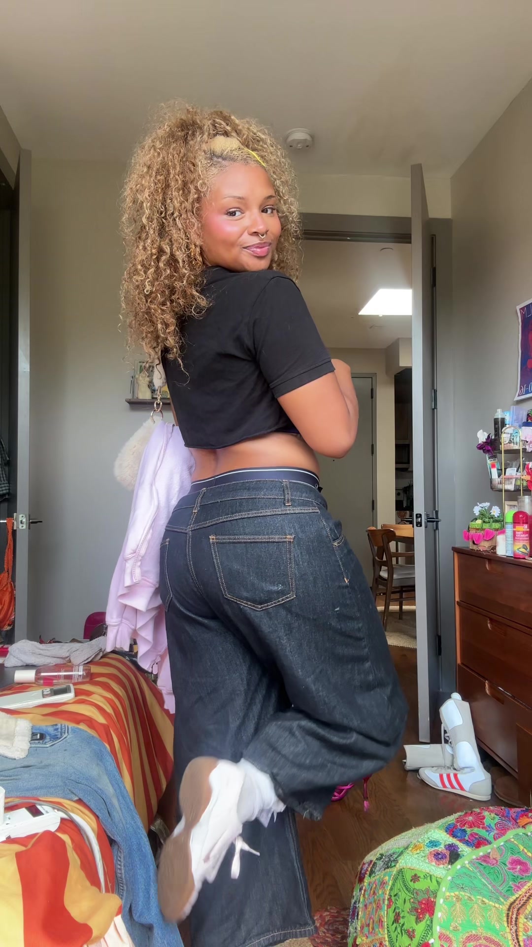 @ava