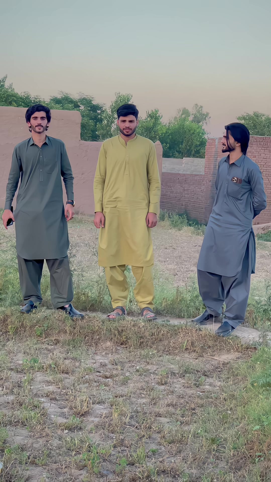 @AK MALIK💥