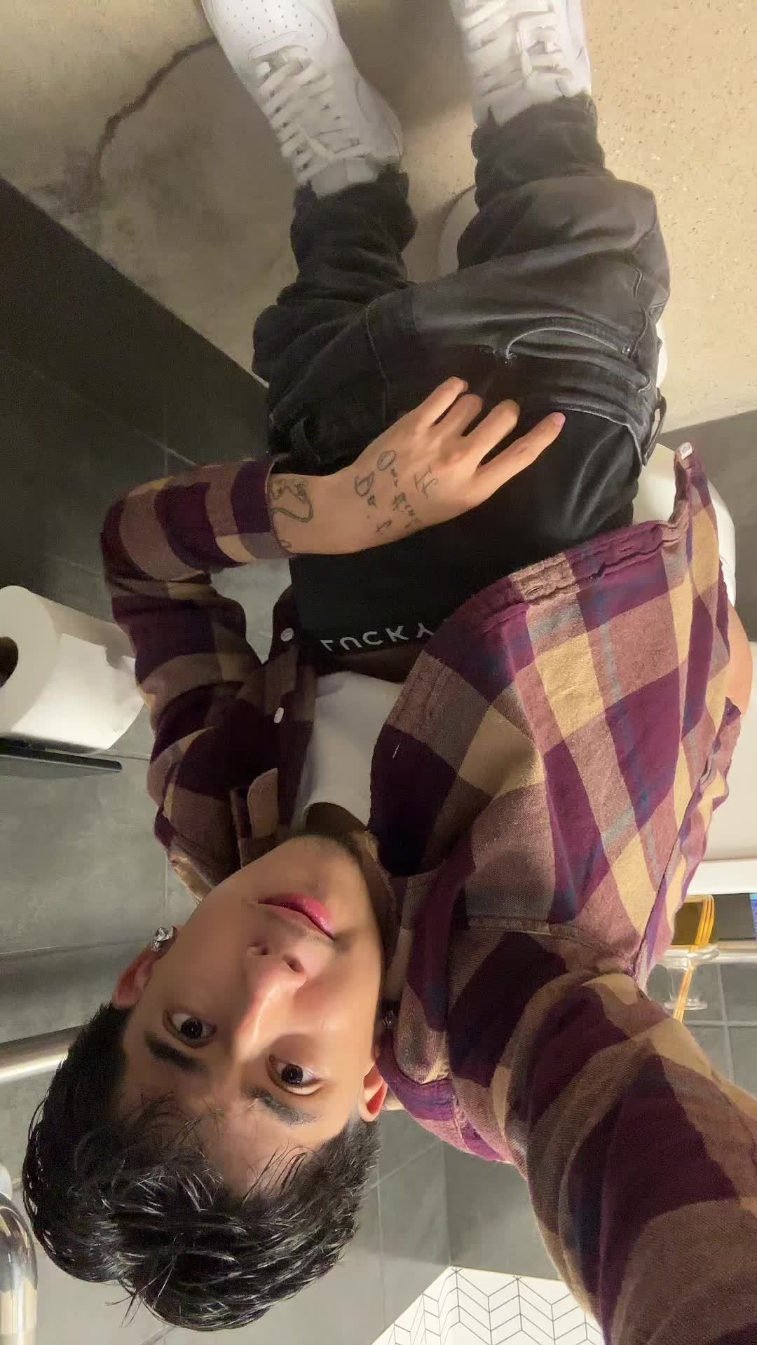 @Peearrow