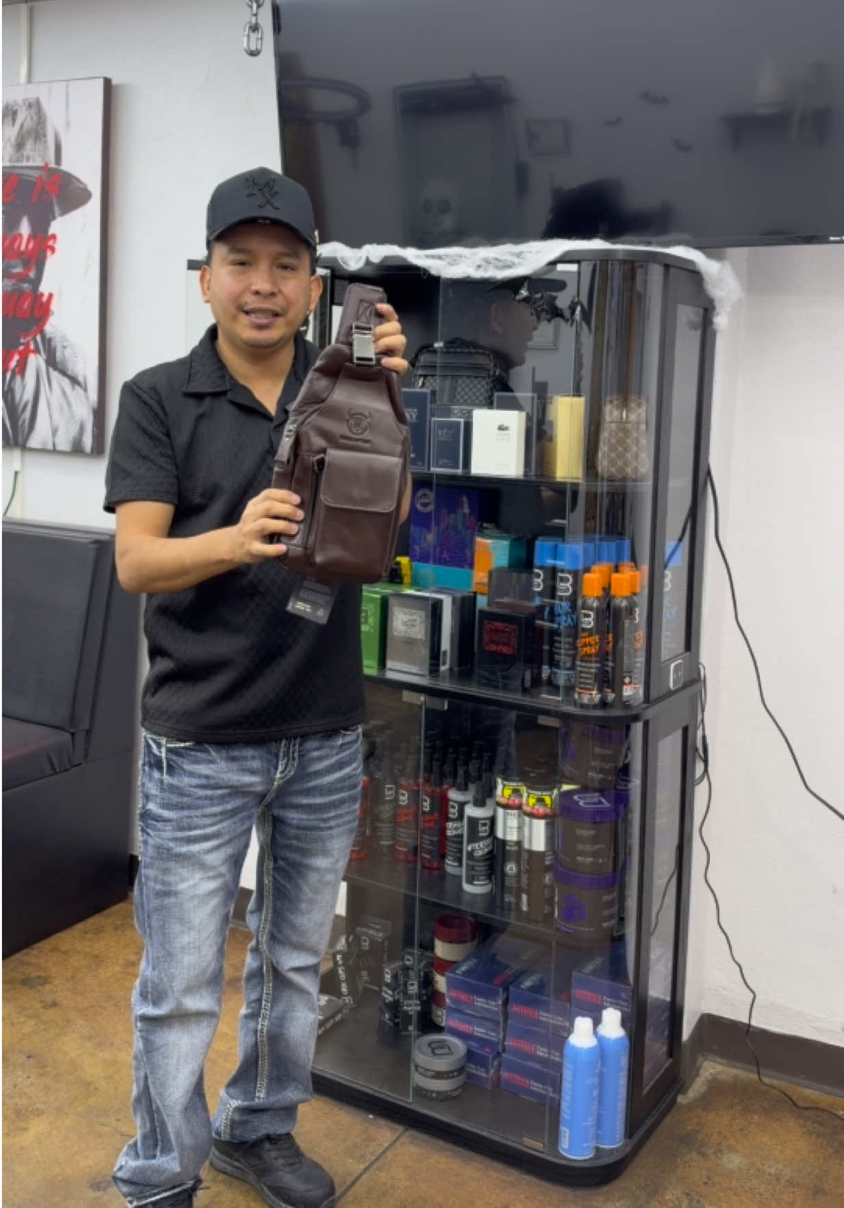 @Jisai Barber
