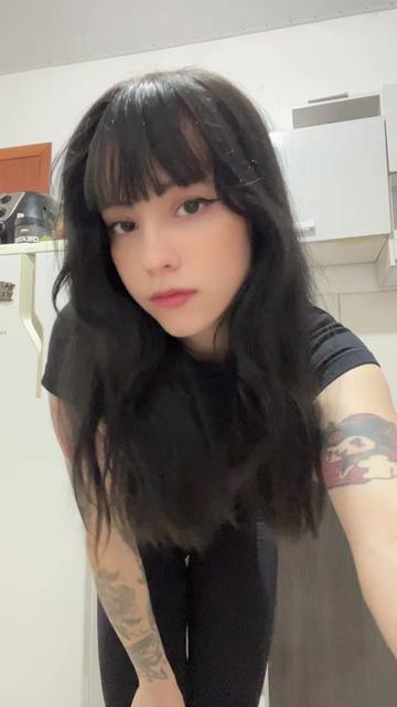 @Lo