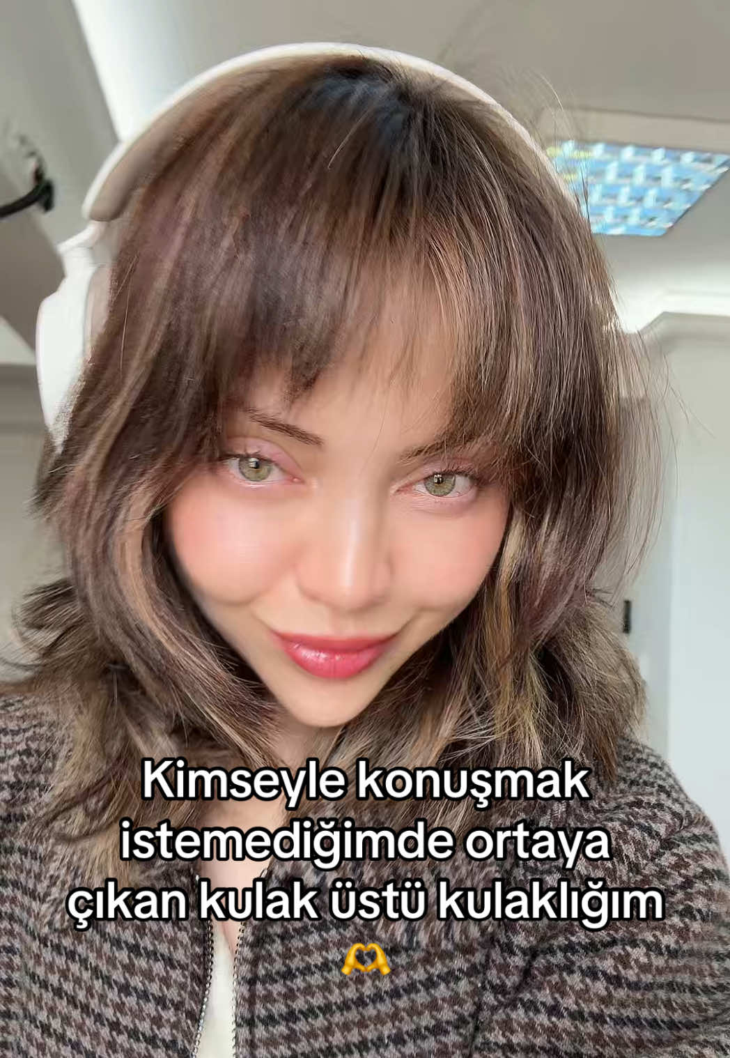 @Lara A.