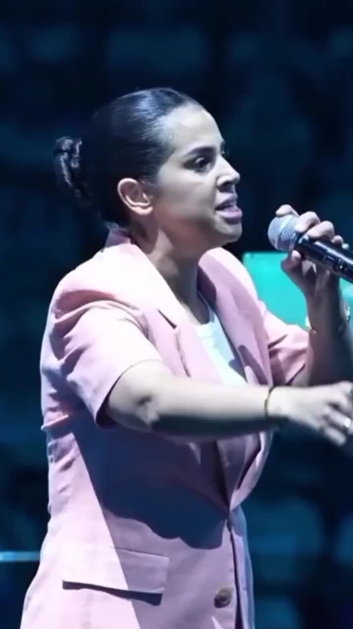 @Elisângela Costa