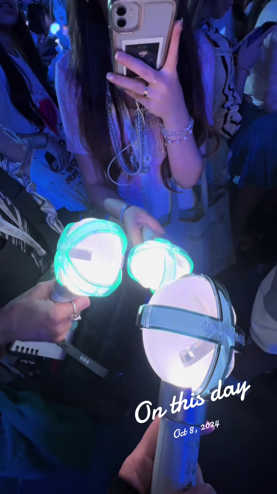 @C H E R R Y🍒🫶🏻🦊