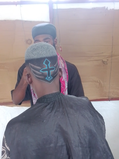 @KENAY_Designer49💈✌️