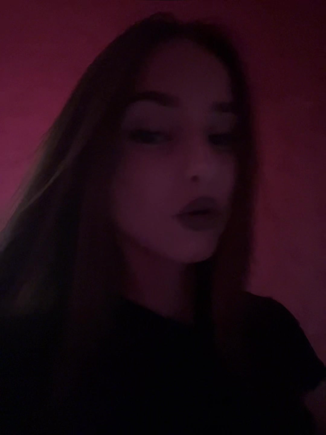 @sfksks