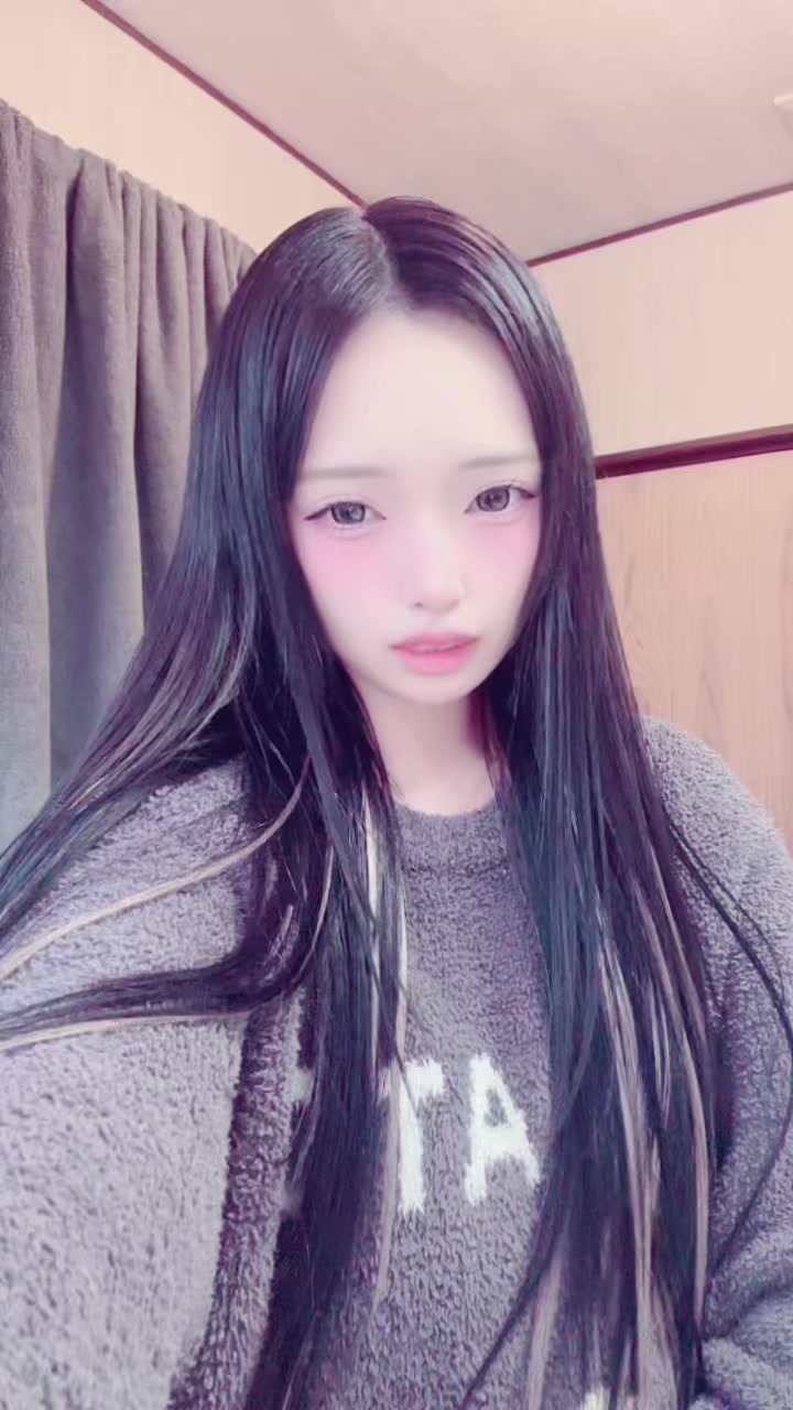 @スズ