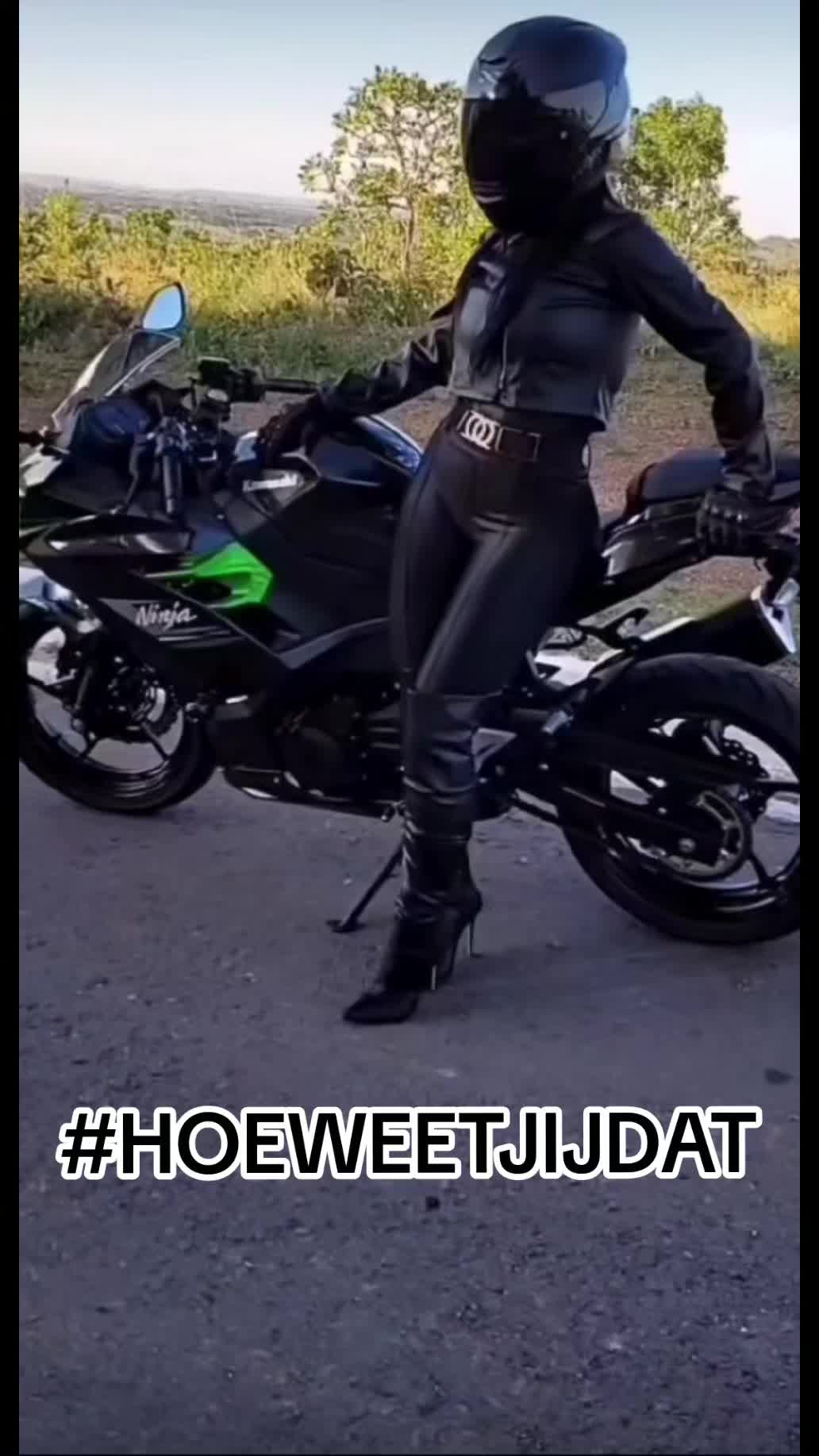 @HOEWEETJIJDAT