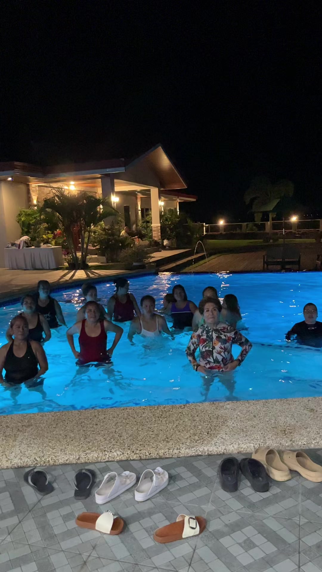 @Angelique Flores