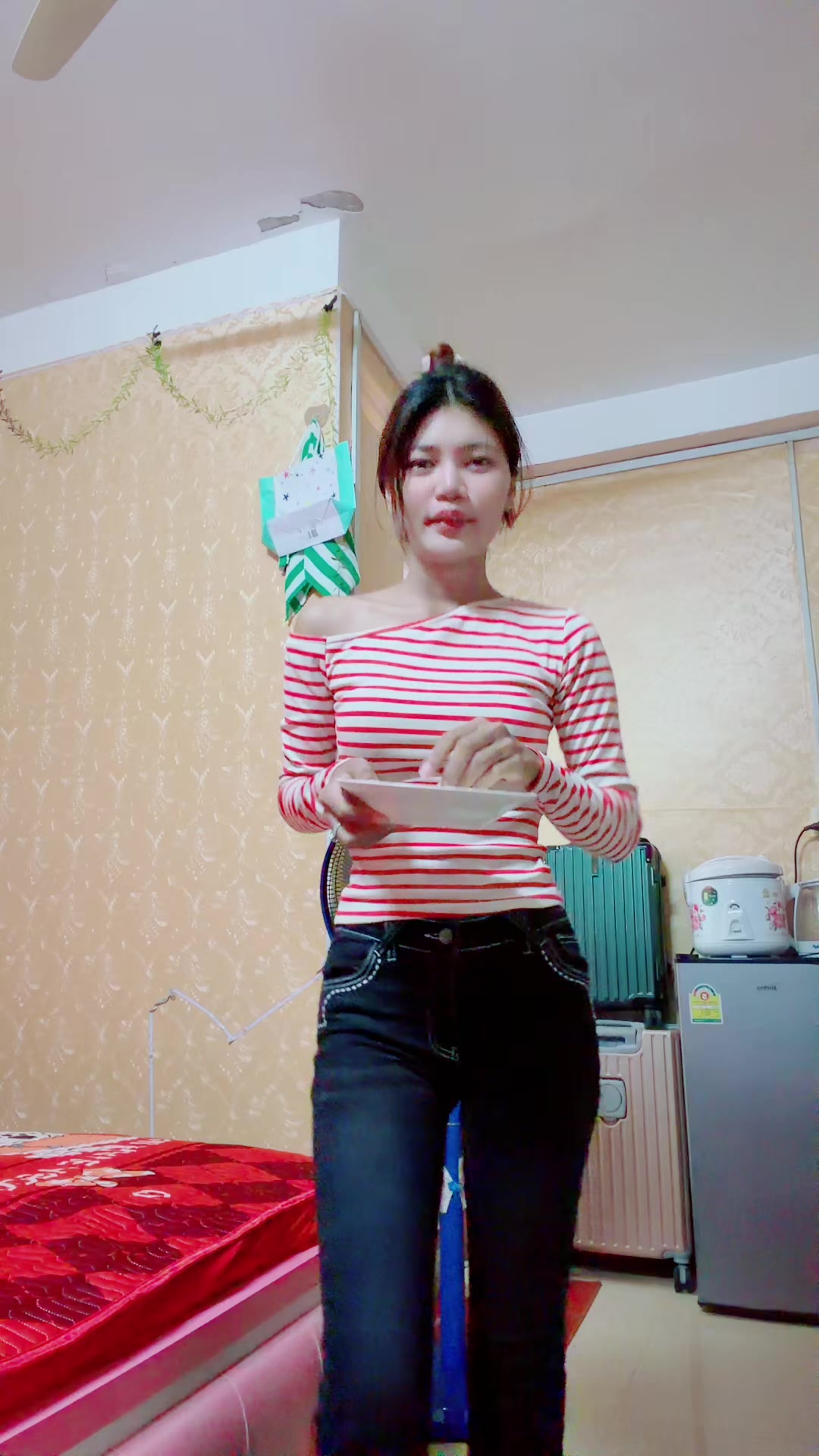 @Nary๐ฐ๐ญ