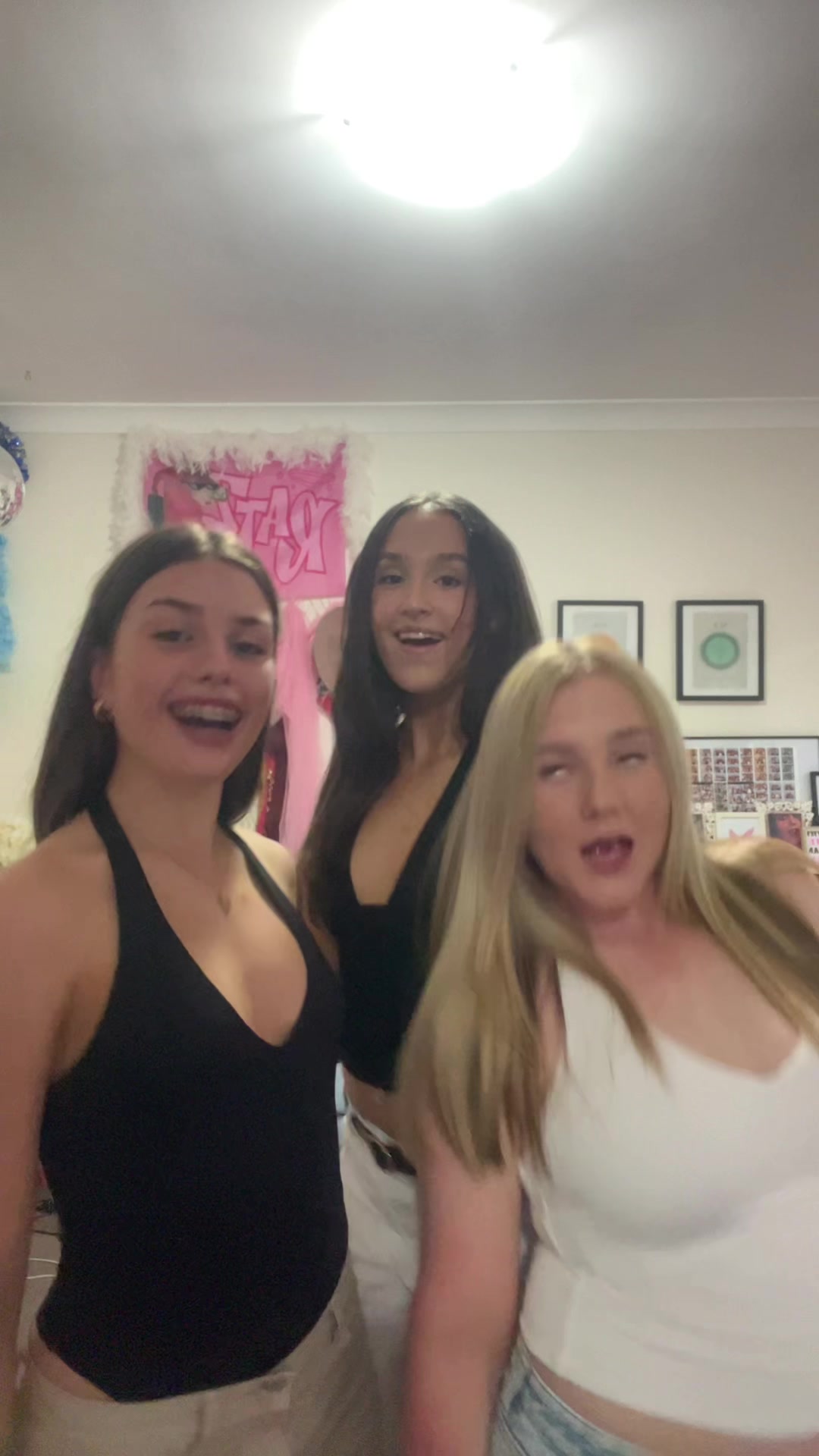 @ellorazorzo