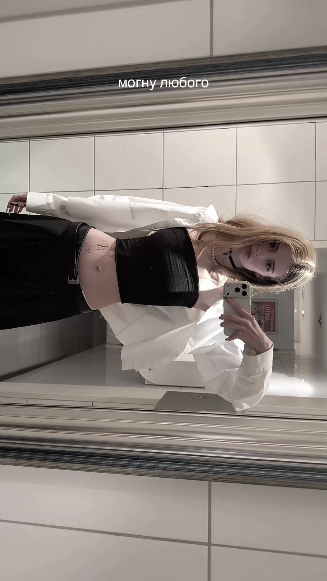 @Awemorre👁🗨