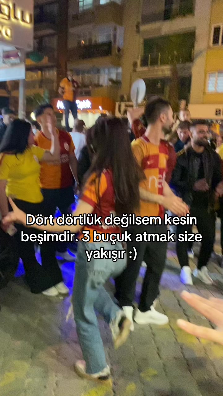 @Özlem Katherina💎