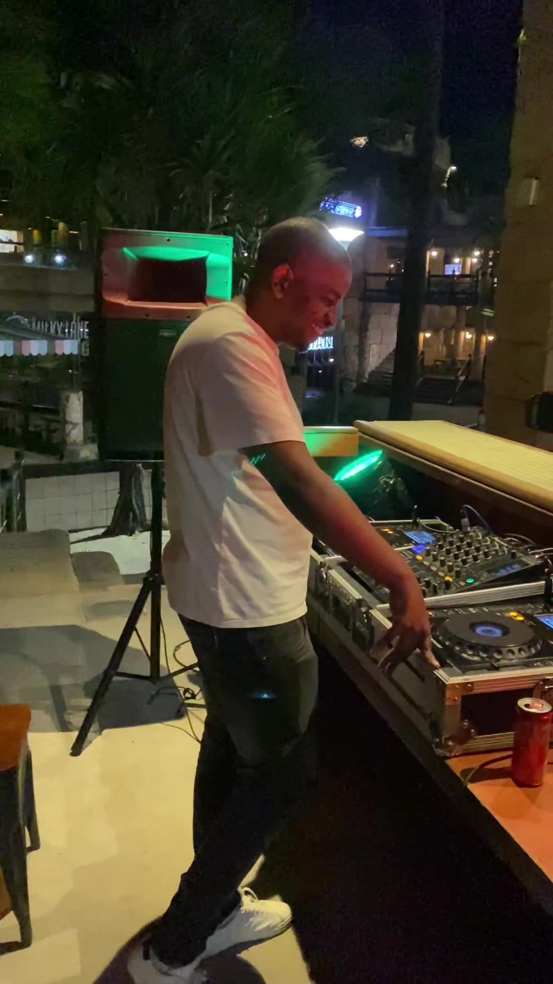 @Bradzthedj