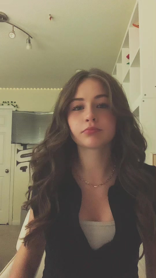 @Ava