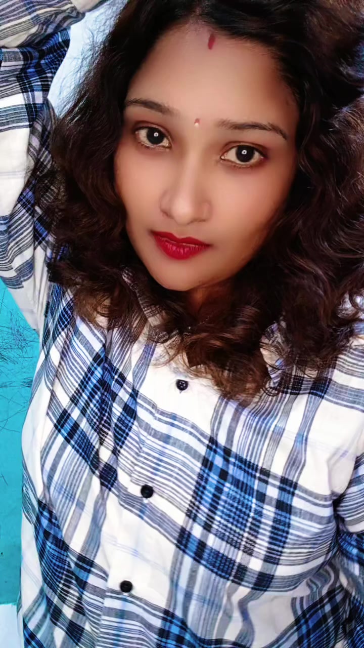 @நிஷா குட்டி