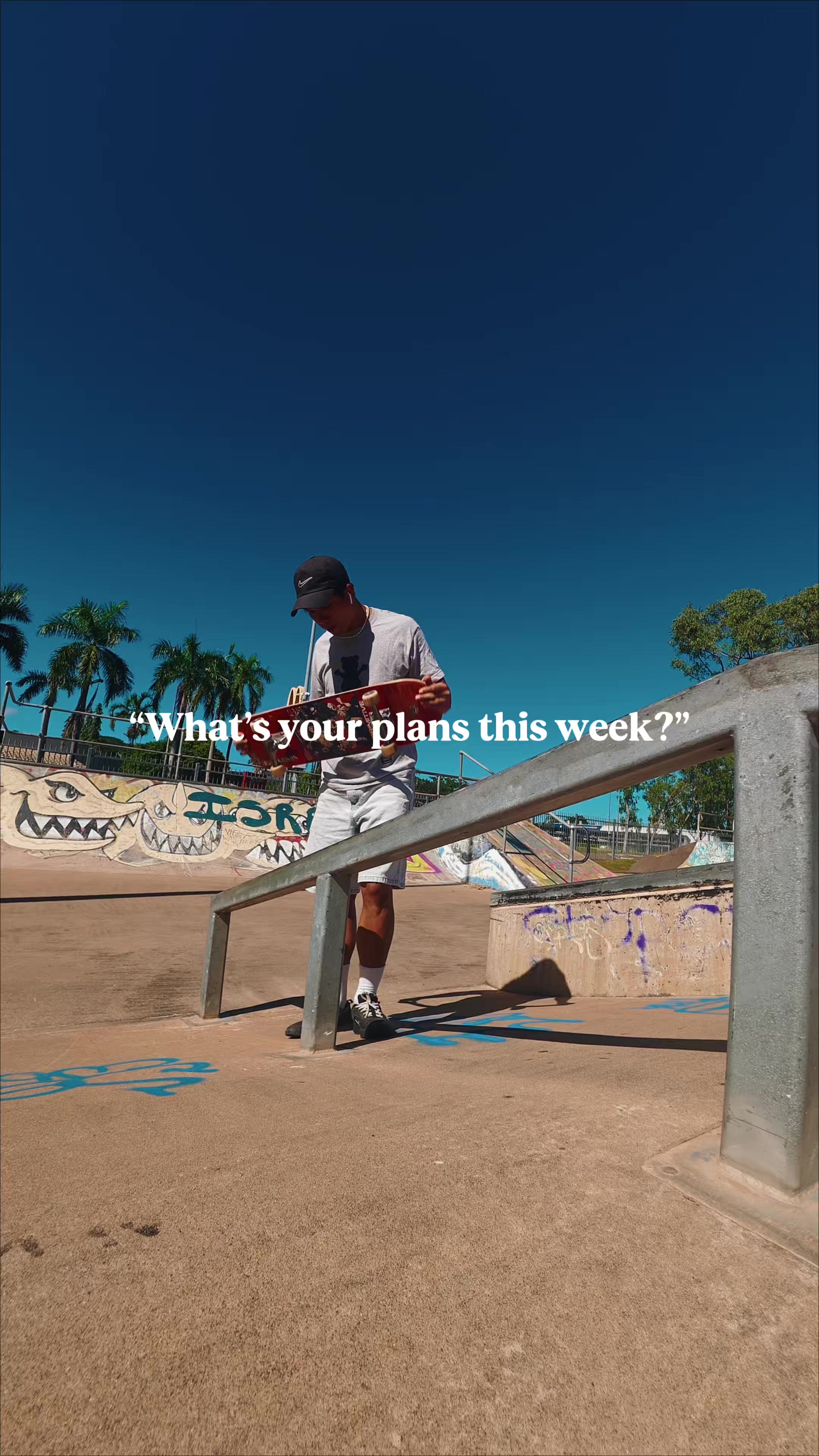 @Earth Phothong