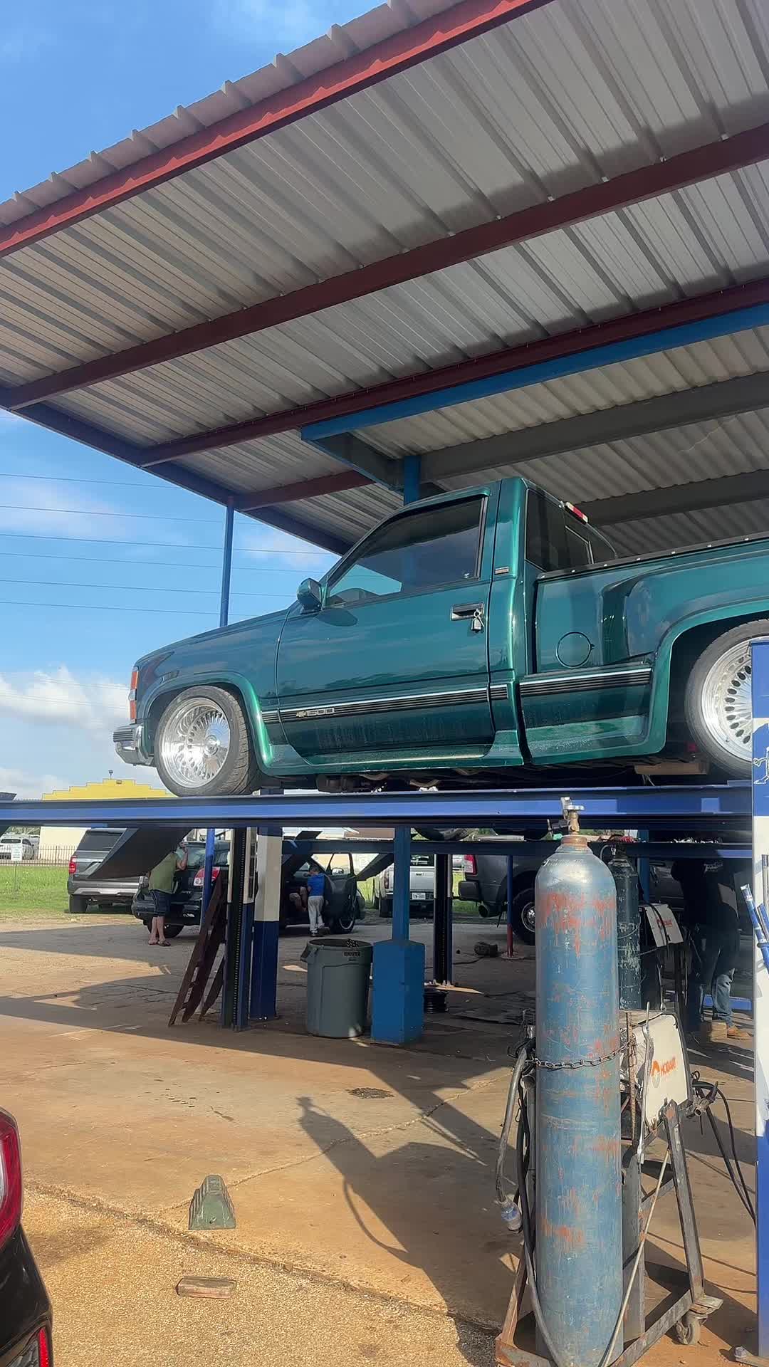 @Lone Star Muffler #1