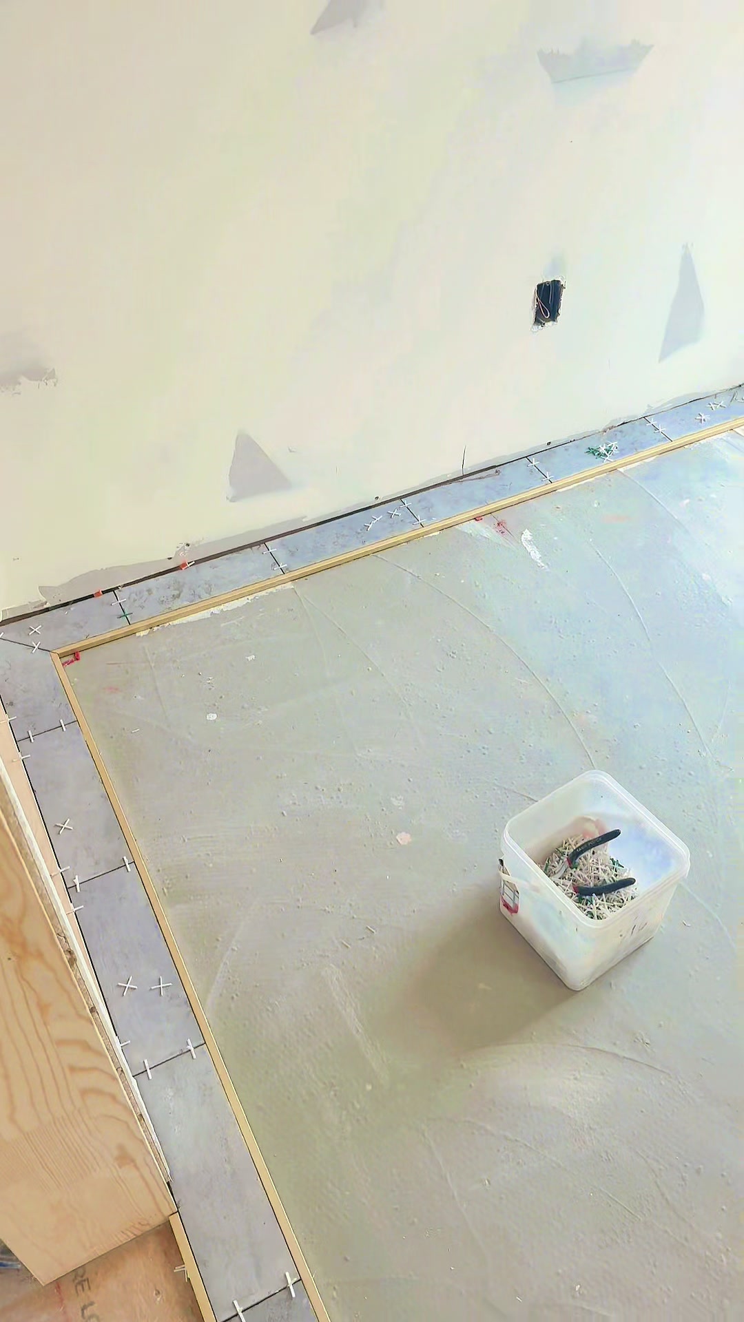 @JRB TILE