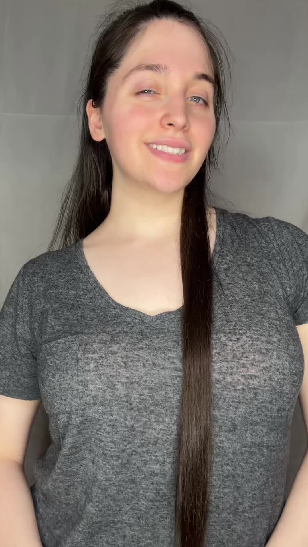 @😇
