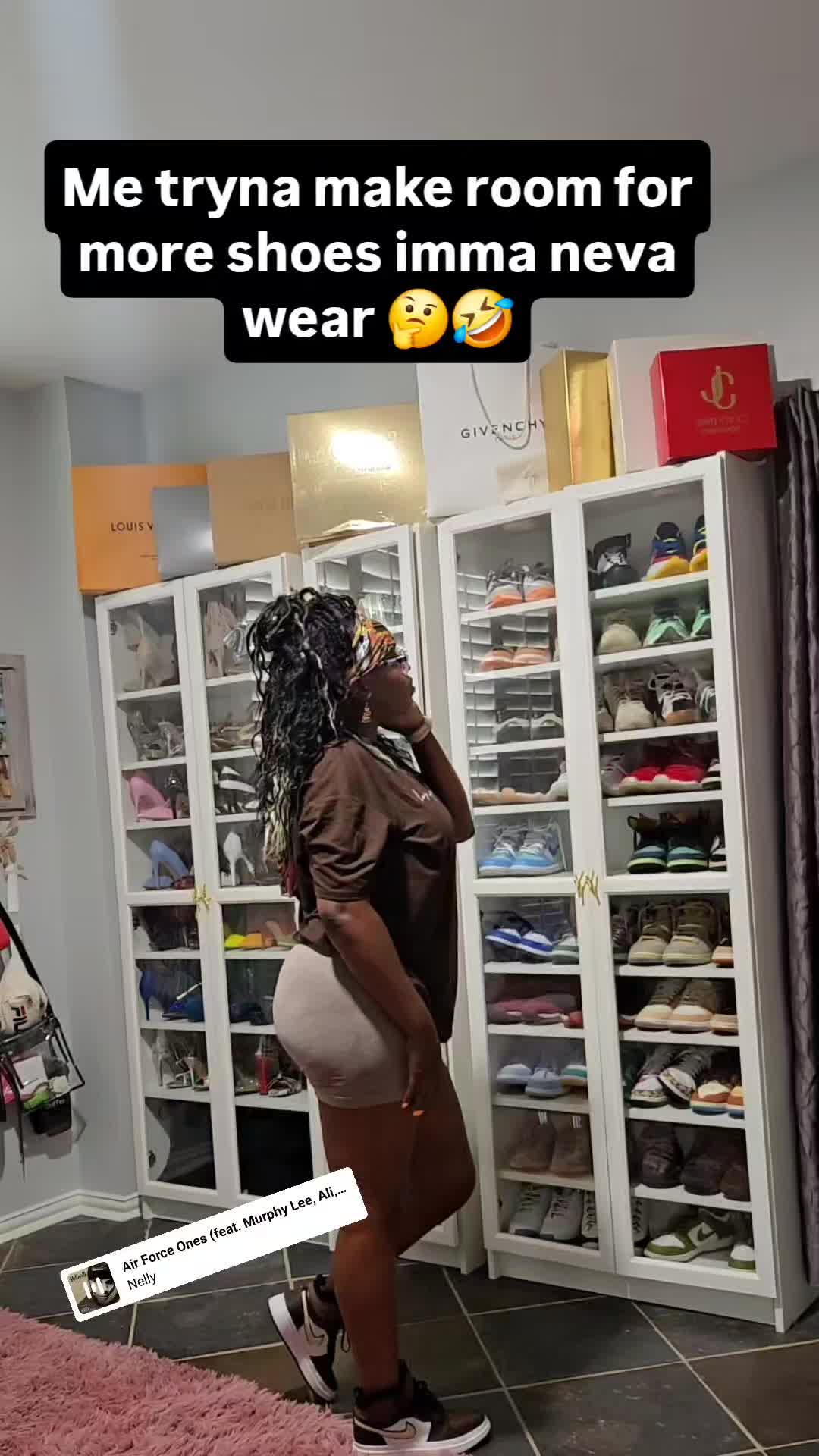 @Bee