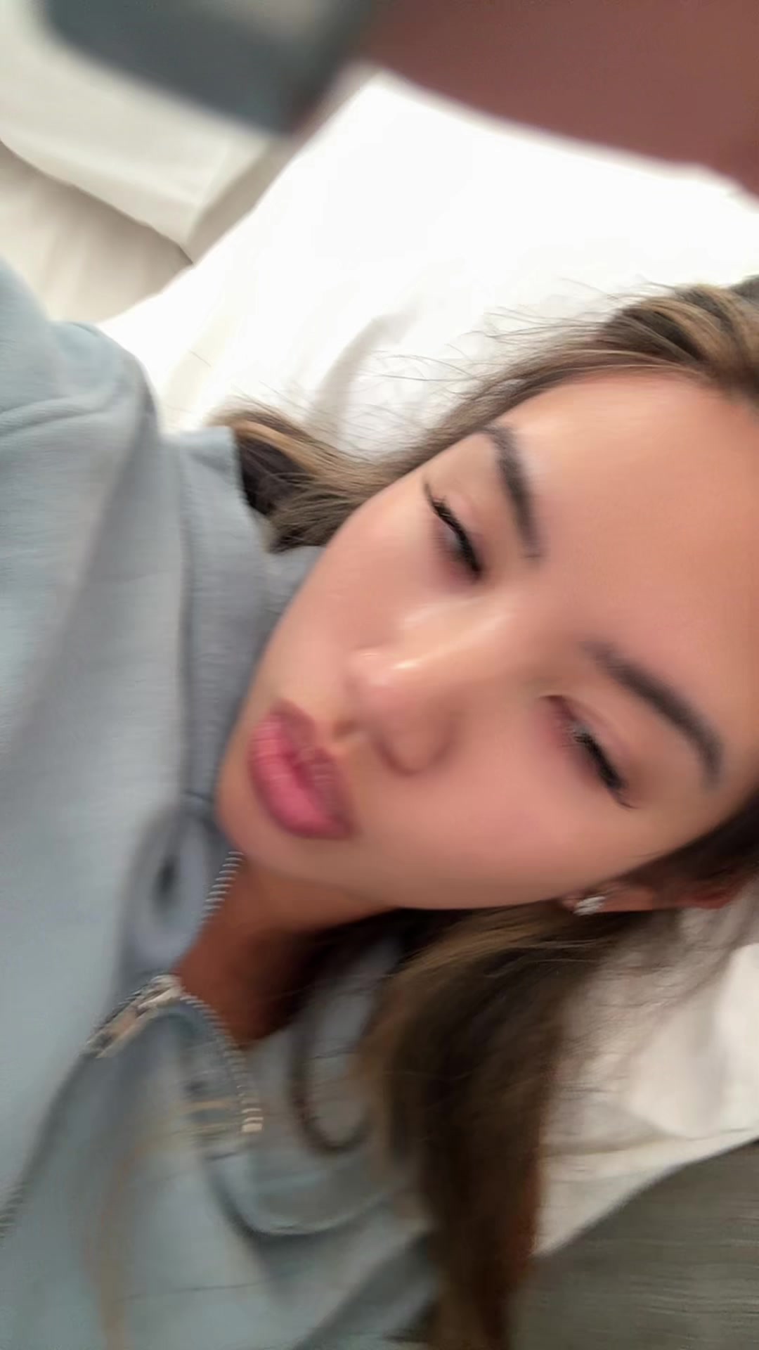 @Sophia
