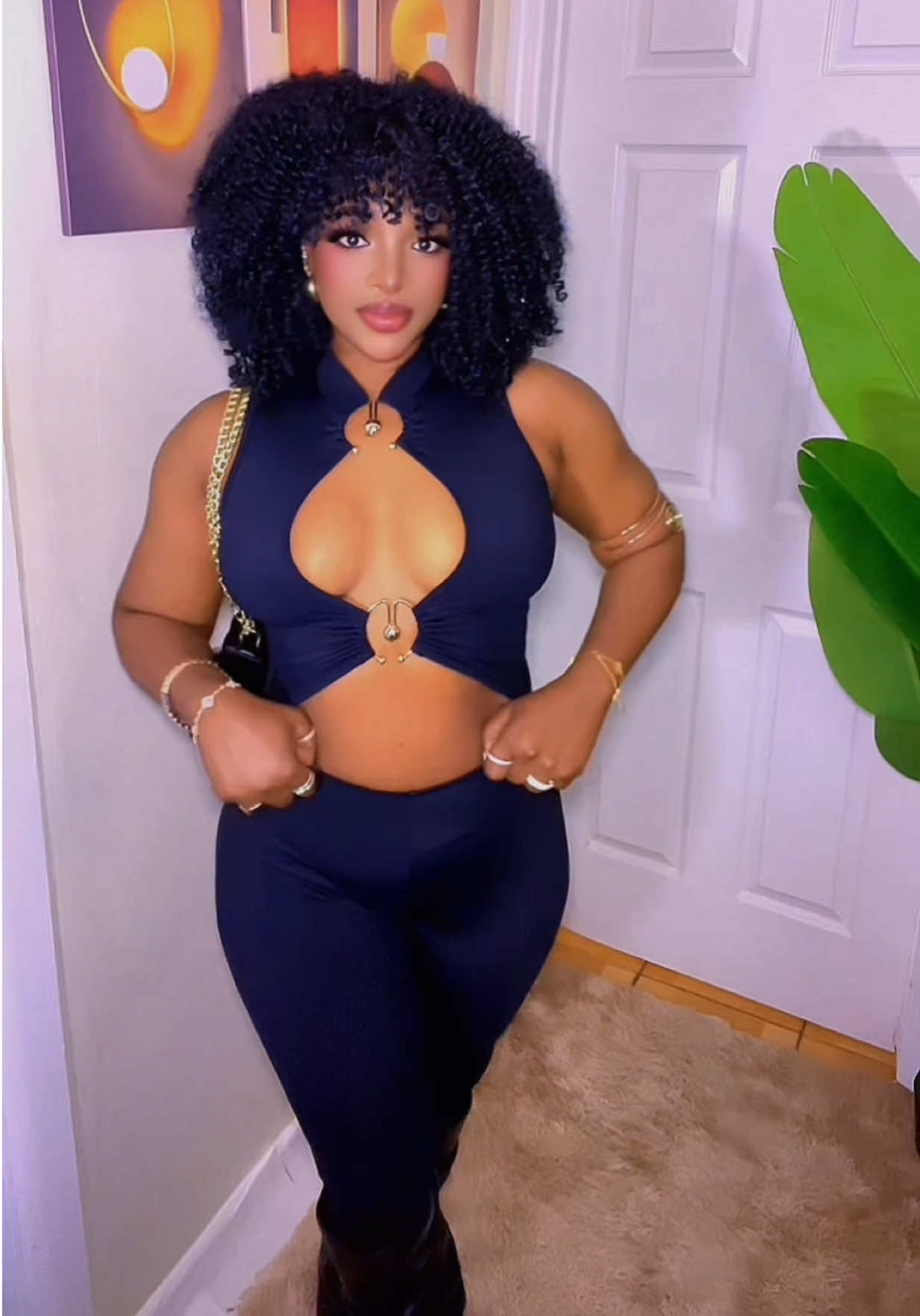 @AshPromo✅