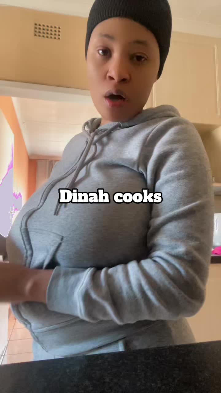 @Dinah_Phoshoko